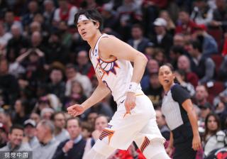 在强调控球 在强调控球