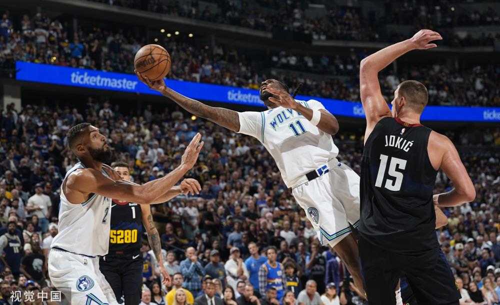 随着球队阵 随着球队阵