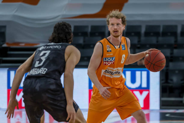 额违约金 额违约金