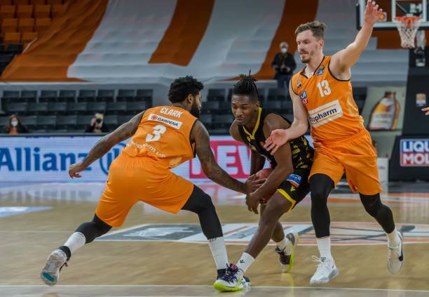 仅是签下一 仅是签下一