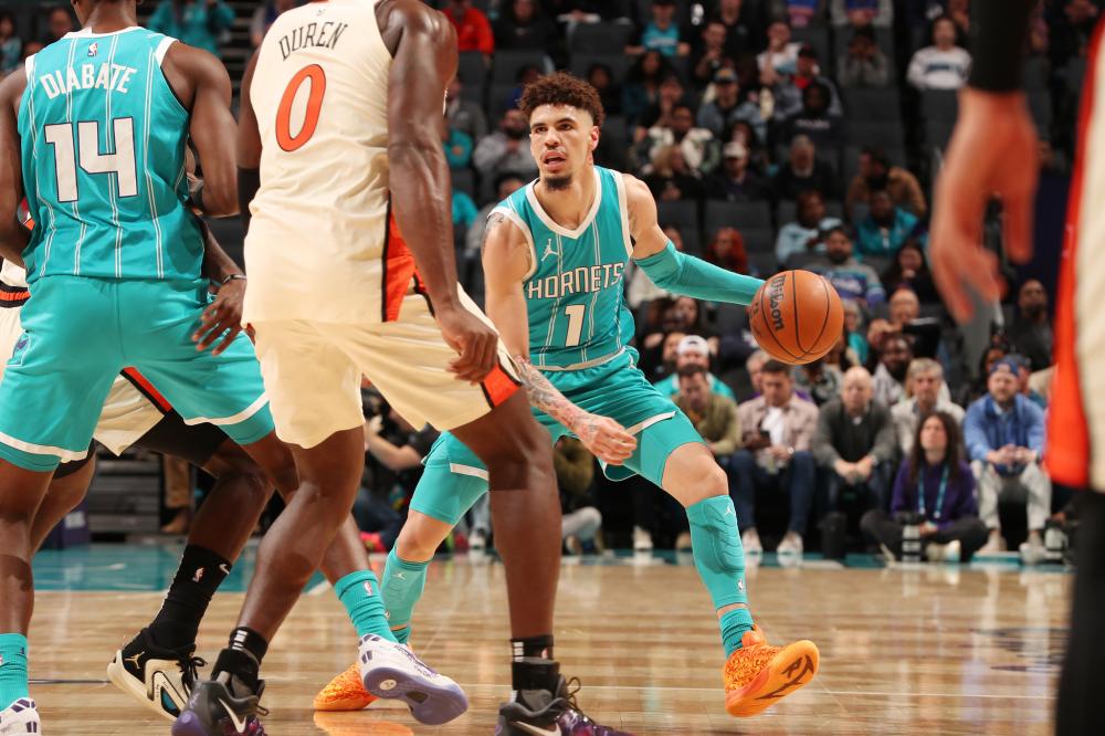 雪中送炭 雪中送炭