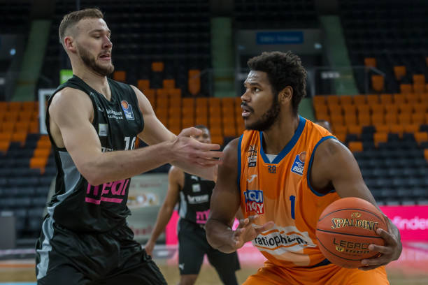 以勒布朗 以勒布朗